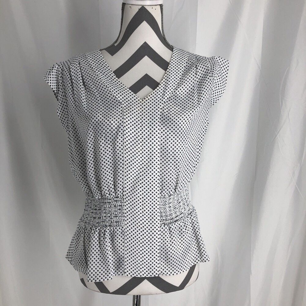 Tommy Hilfiger Cap Sleeve Blouse V Neck Sz Small Polka Dot